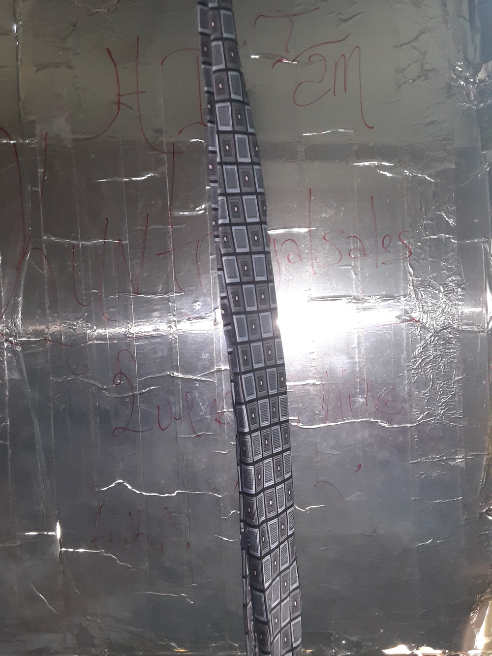 Men's Gray Geometric Square Pattern Tie